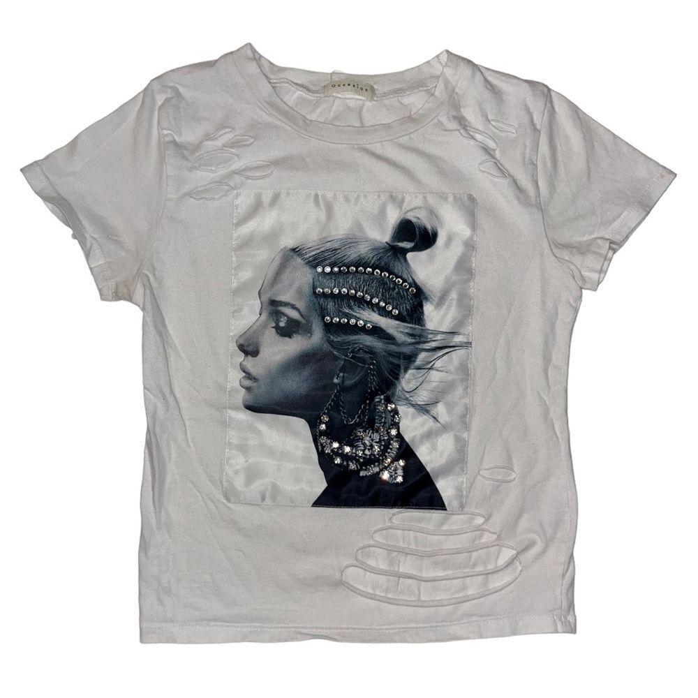 🔥4/$25 Occasion Juniors Women’s White Graphic Cut Out Embellished Short Sleeve